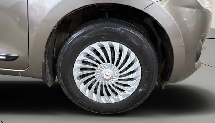 2021 Maruti Swift VXI, Petrol, Manual, 31,061 km, Right Front Wheel