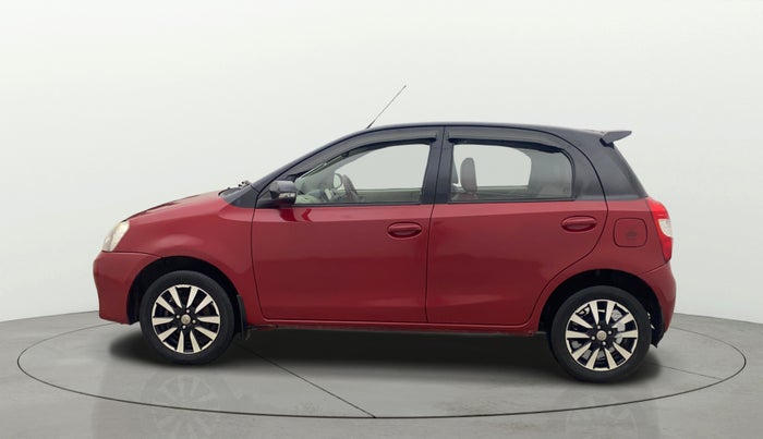 2016 Toyota Etios Liva V, Petrol, Manual, 37,689 km, Left Side