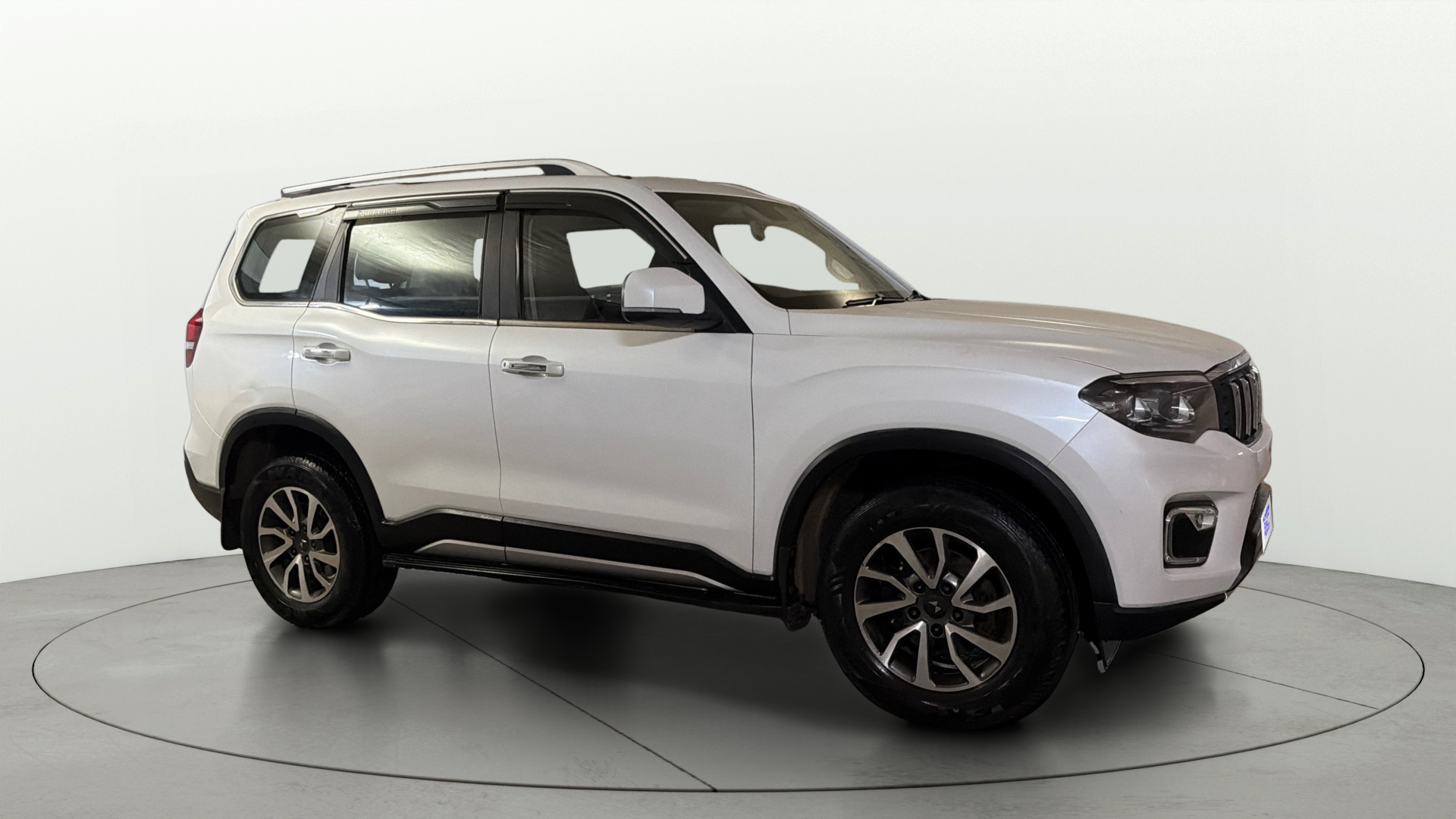 2023 Mahindra Scorpio N Z8 DIESEL MT 2WD 7 STR 2023 Mahindra Scorpio N Z8 DIESEL MT 2WD 7 STR