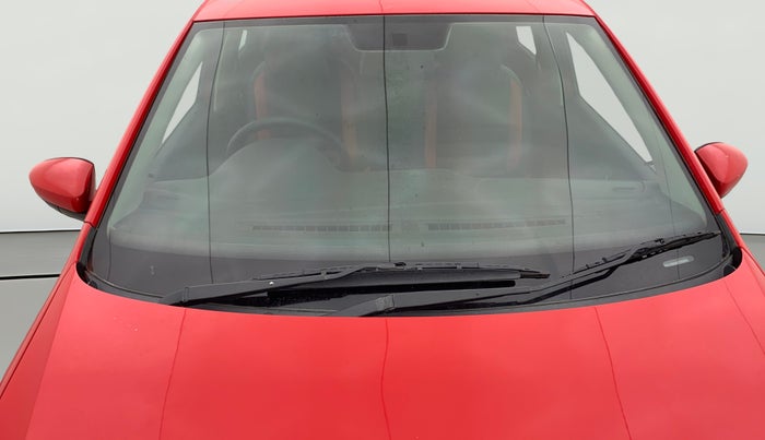 2018 Volkswagen Polo TRENDLINE 1.0L, Petrol, Manual, 53,814 km, Front Windshield