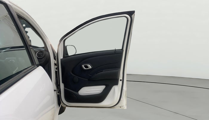 2019 Datsun Redi Go T (O), Petrol, Manual, 54,340 km, RHS Front Door