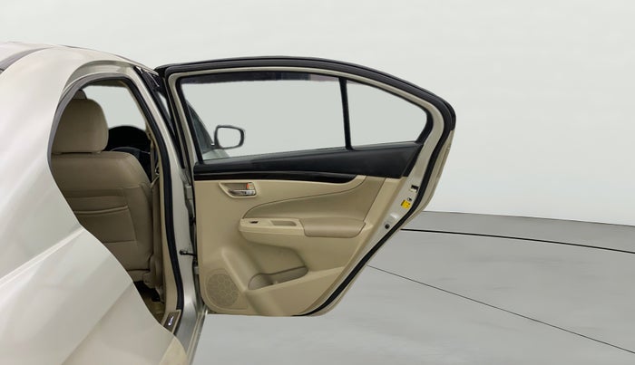 2017 Maruti Ciaz ZXI+, Petrol, Manual, 75,350 km, RHS Rear Door