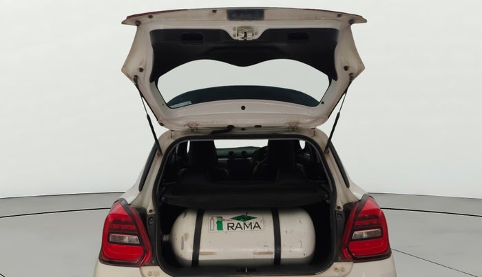 2019 Maruti Swift VXI AMT, CNG, Automatic, 98,606 km, Boot Door Open