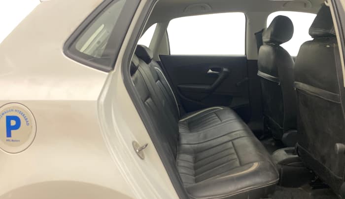 2017 Volkswagen Polo TRENDLINE 1.2L PETROL, Petrol, Manual, 75,643 km, Right Side Rear Door Cabin