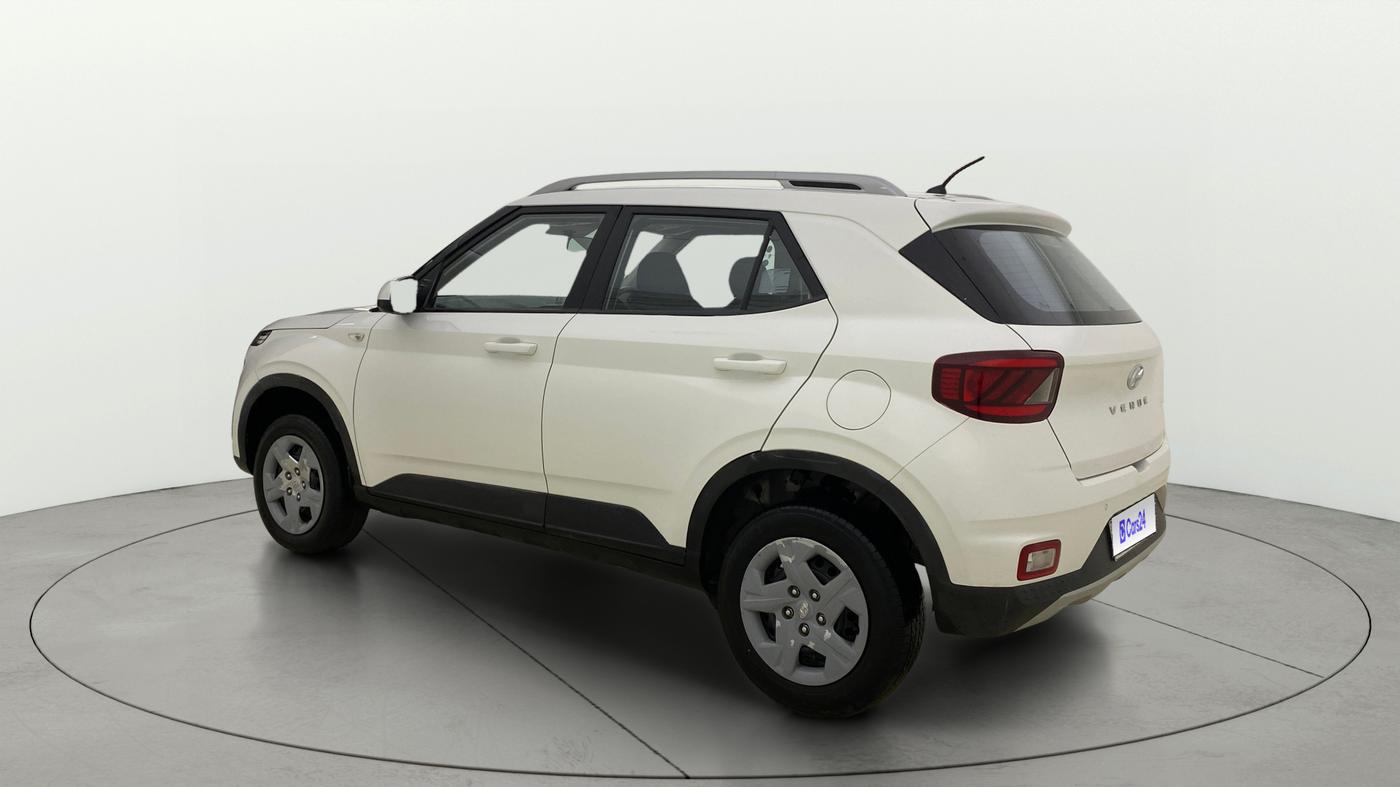 2022 Hyundai VENUE S 1.2, Petrol, Manual, 49,992 km, Left Back Diagonal