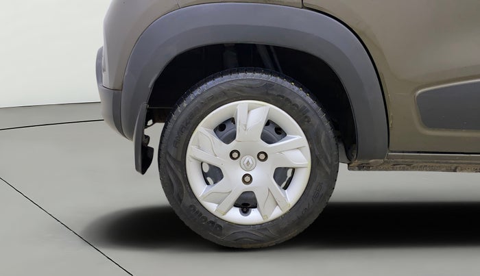 2020 Renault Kwid RXL, Petrol, Manual, 22,744 km, Right Rear Wheel