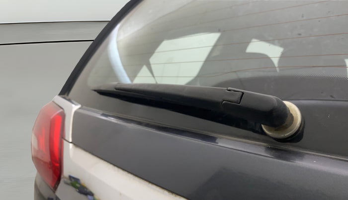 2017 Tata Hexa XTA 4X2 6 STR, Diesel, Automatic, 1,19,064 km, Rear Wiper