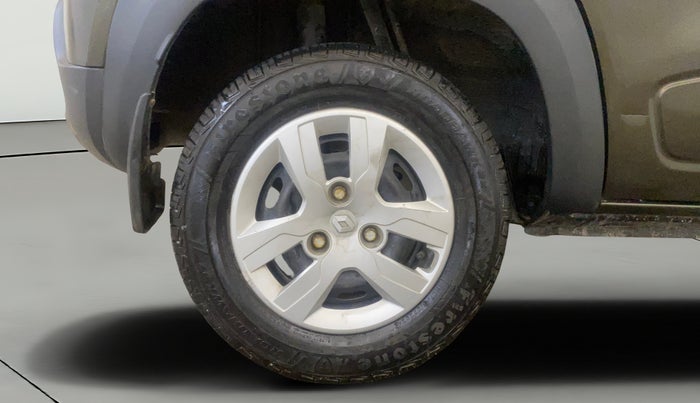 2019 Renault Kwid RXT 1.0 (O), Petrol, Manual, 31,523 km, Right Rear Wheel