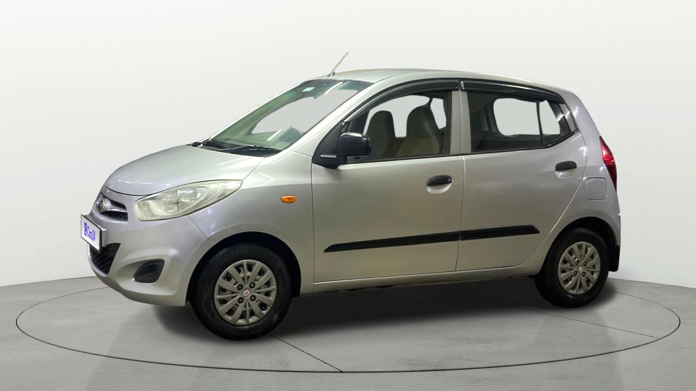 2014 Hyundai i10 MAGNA 1.1, Petrol, Manual, 95,450 km, Left Front Diagonal
