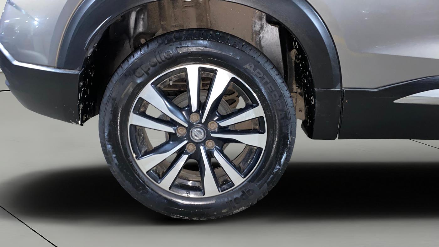 2019 Nissan Kicks XV 1.5, Petrol, Manual, 33,802 km, Right Rear Wheel