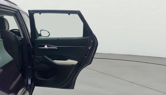 2022 KIA SELTOS HTK PLUS 1.5 IMT, Petrol, Manual, 39,717 km, RHS Rear Door