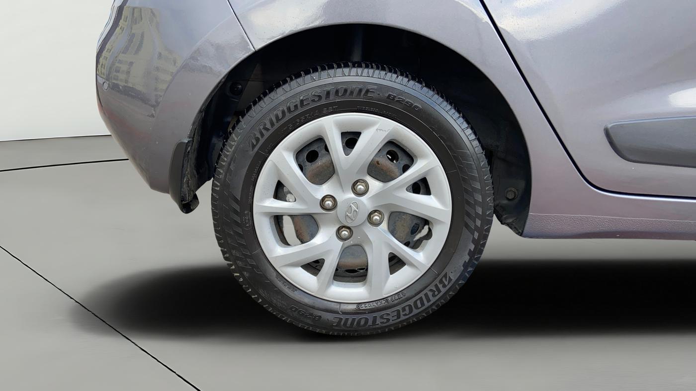 2019 Hyundai Grand i10 SPORTZ 1.2 KAPPA VTVT, Petrol, Manual, 52,281 km, Right Rear Wheel