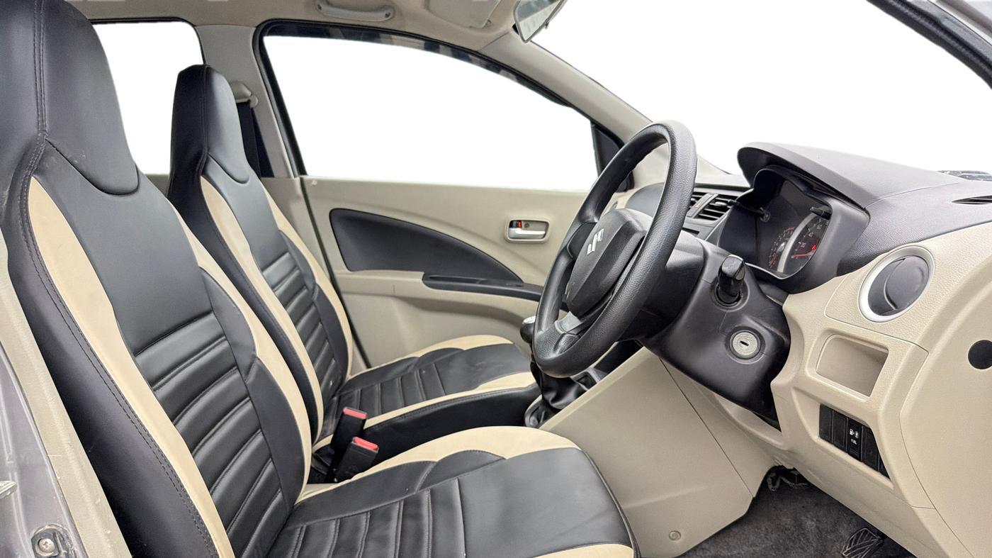 2014 Maruti Celerio VXI CNG, CNG, Manual, 66,646 km, Right Side Front Door Cabin