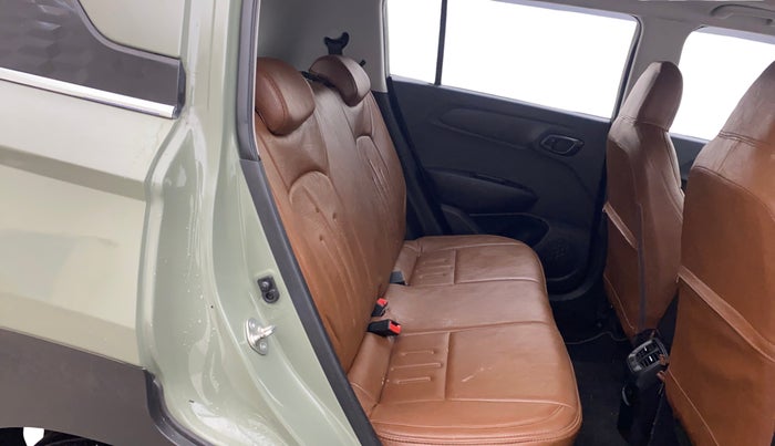 2023 Hyundai EXTER SX(O) CONNECT 1.2 AMT, Petrol, Automatic, 36,873 km, Right Side Rear Door Cabin