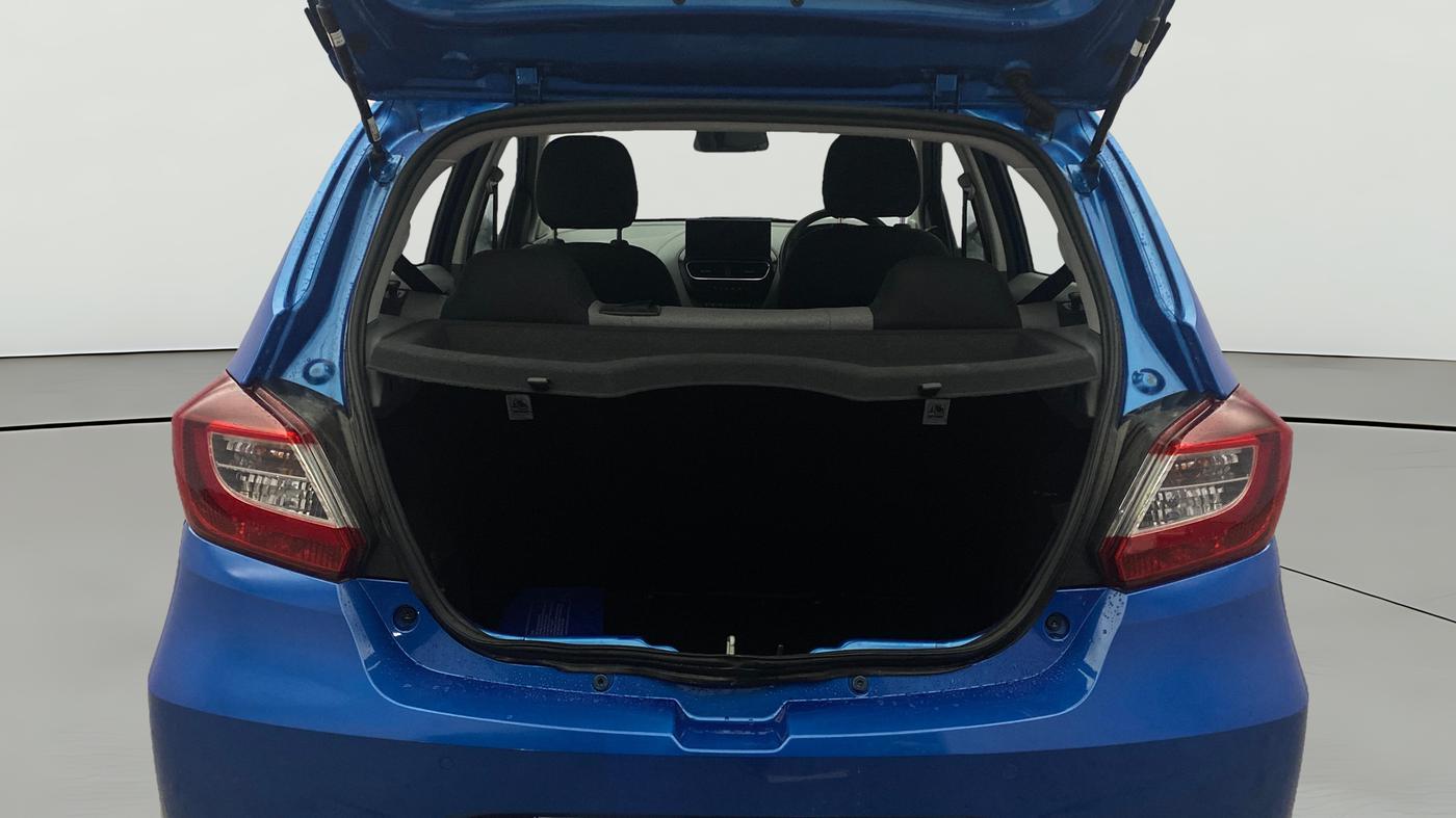 2025 Tata Tiago XZA, Petrol, Automatic, 11,769 km, Boot Open Zoomed View