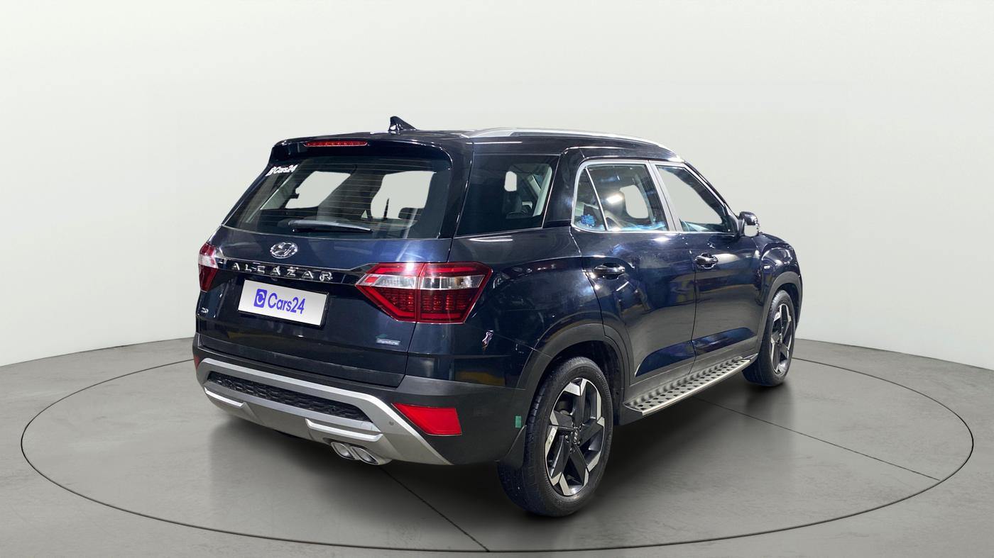 2021 Hyundai ALCAZAR 2.0 SIGNATURE (O) AT 7STR, Petrol, Automatic, 13,147 km, Right Back Diagonal