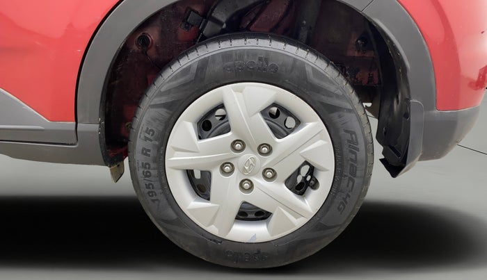 2021 Hyundai VENUE S 1.2, Petrol, Manual, 52,080 km, Left Rear Wheel