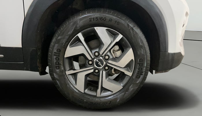 2023 KIA SONET HTX 1.0 IMT, Petrol, Manual, 70,725 km, Right Front Wheel