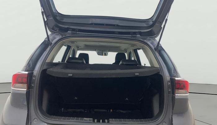 2022 KIA SONET HTX 1.5, Diesel, Manual, 71,490 km, Boot Open Zoomed View