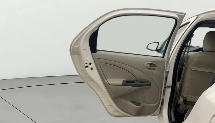 2015 Toyota Etios GD, Diesel, Manual, 86,134 km, LHS Rear Door