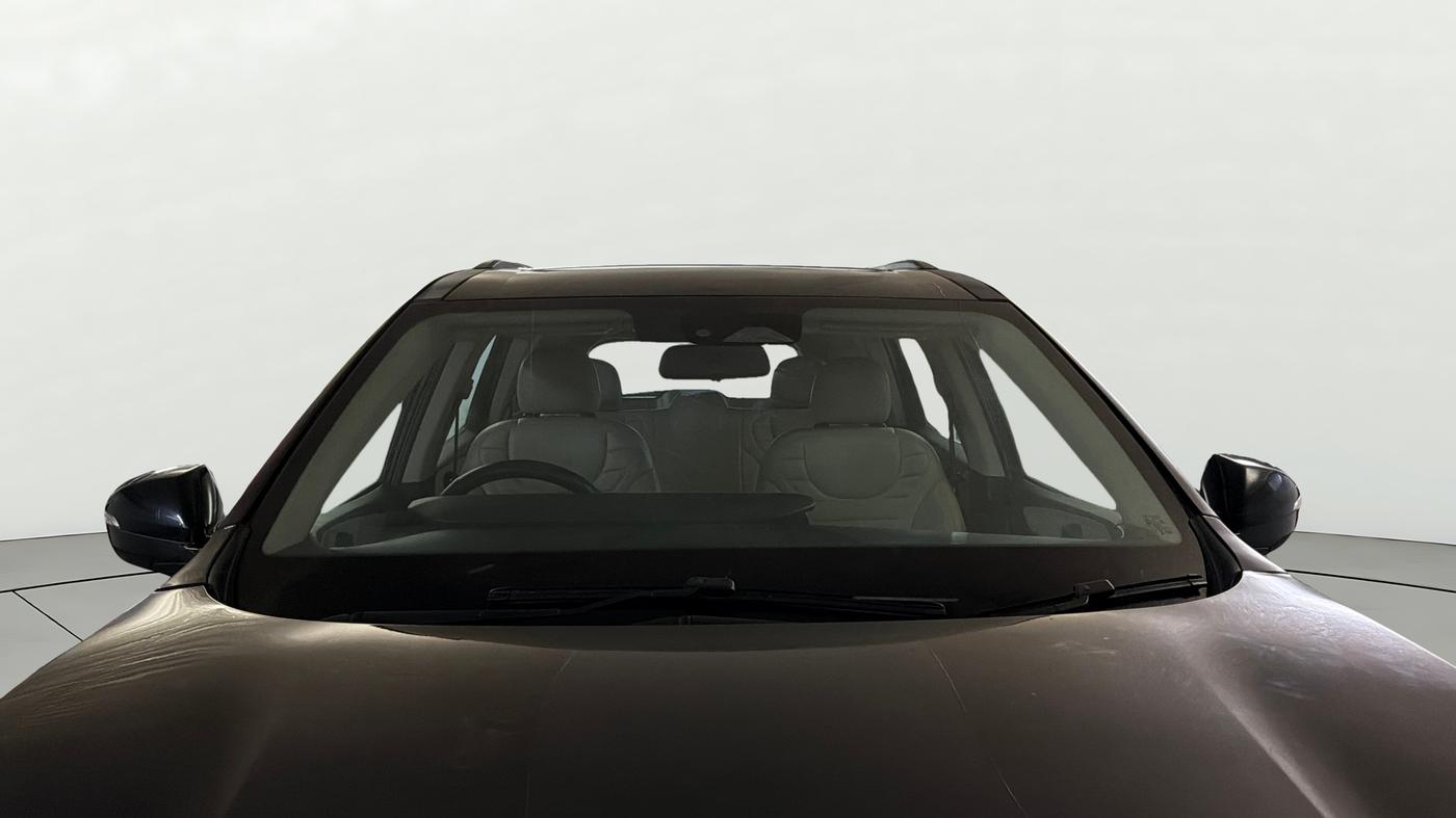 2022 Mahindra XUV700 AX 5 P AT 5 STR, Petrol, Automatic, 53,521 km, Front Windshield