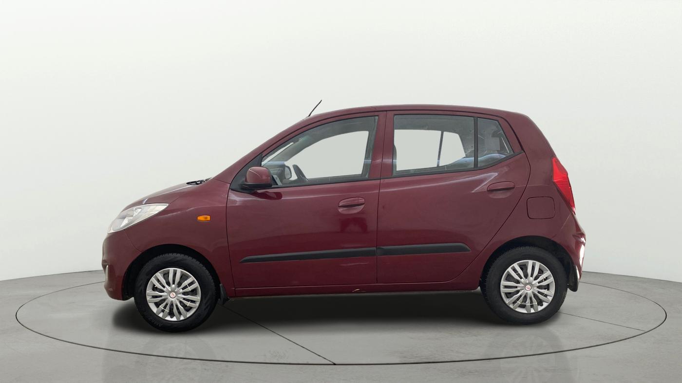 2016 Hyundai i10 SPORTZ 1.1, Petrol, Manual, 43,144 km, Left Side