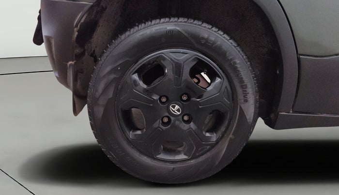 2022 Tata PUNCH  ACCOMPLISHED AMT CAMO EDITION, CNG, Automatic, 51,218 km, Right Rear Wheel