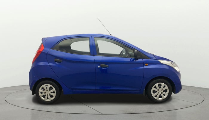 2014 Hyundai Eon MAGNA +, Petrol, Manual, 31,965 km, Right Side View