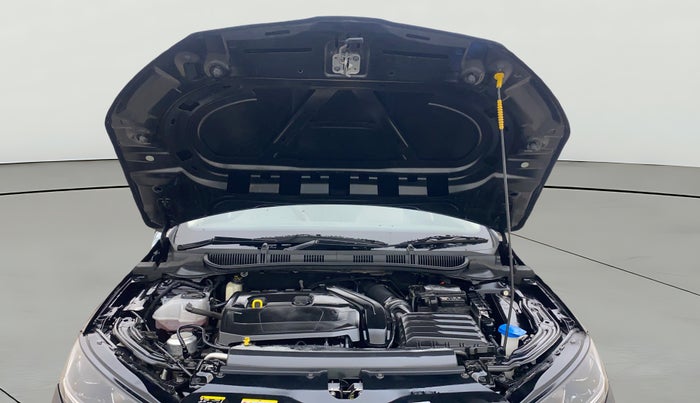 2024 Skoda SLAVIA STYLE 1.5L TSI DSG, Petrol, Automatic, 12,189 km, Open Bonet