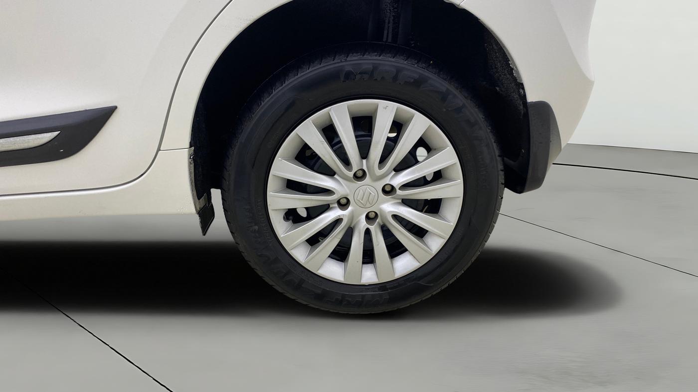 2022 Maruti Baleno DELTA PETROL 1.2, Petrol, Manual, 25,025 km, Left Rear Wheel
