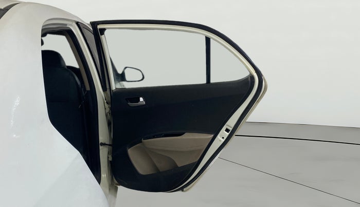 2014 Hyundai Xcent S 1.2, Petrol, Manual, 97,069 km, RHS Rear Door