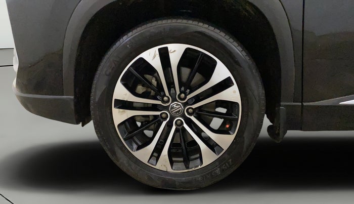 2021 MG HECTOR PLUS SHARP 1.5 PETROL TURBO CVT 6-STR, Petrol, Automatic, 1,14,945 km, Left Front Wheel