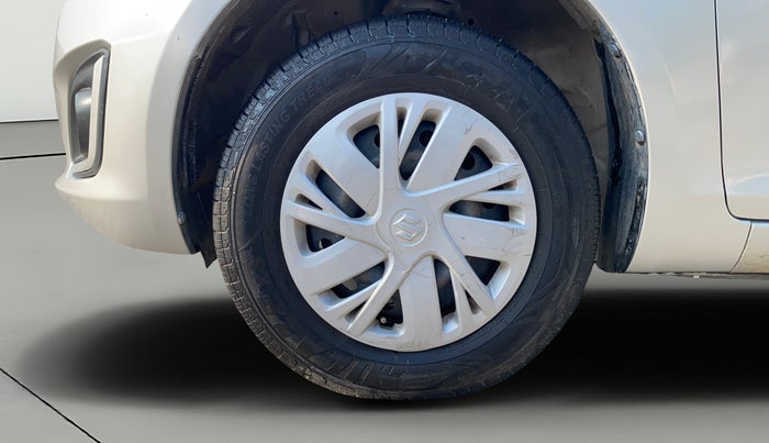 2016 Maruti Swift VXI, Petrol, Manual, 98,587 km, Left Front Wheel