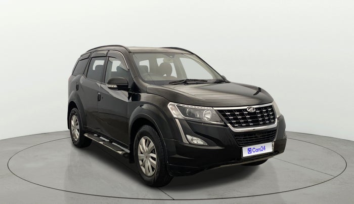 2019 Mahindra XUV500 W7, Diesel, Manual, 96,226 km, Right Front Diagonal