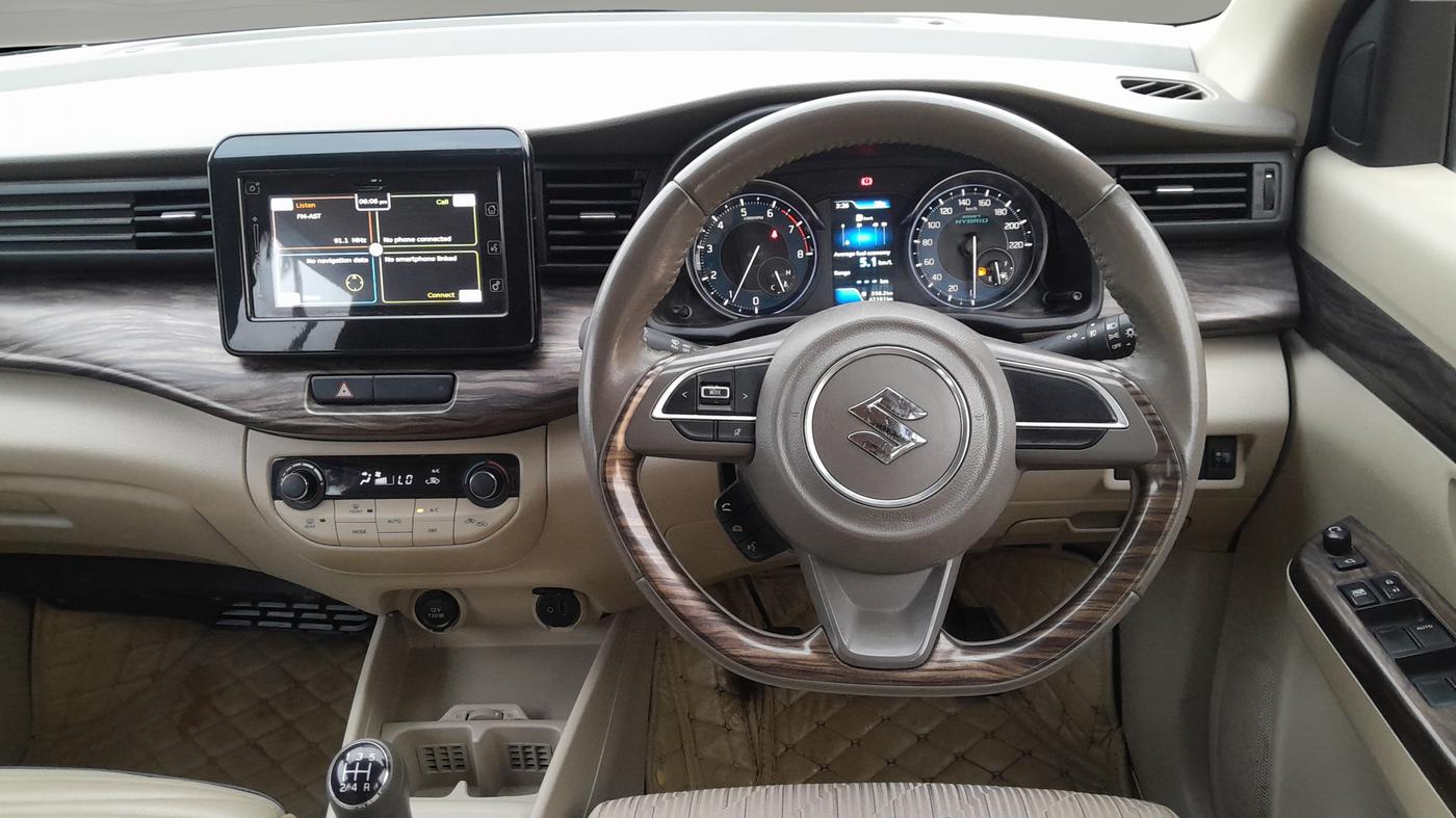 2020 Maruti Ertiga ZXI+ SHVS, Petrol, Manual, 42,160 km, Steering Wheel Close Up
