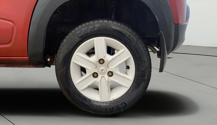 2017 Renault Kwid RXT 0.8, Petrol, Manual, 33,267 km, Left Rear Wheel