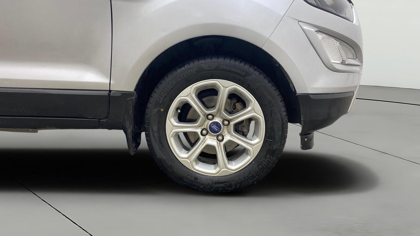 2021 Ford Ecosport TITANIUM + SE 1.5L DIESEL, Diesel, Manual, 99,745 km, Right Front Wheel