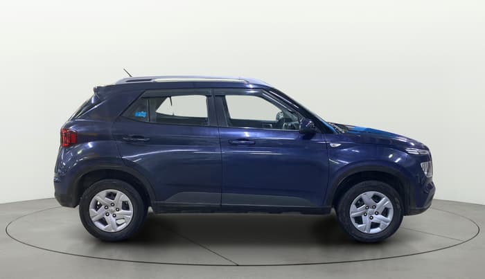 2020 Hyundai VENUE S 1.2, Petrol, Manual, 66,877 km, Right Side View