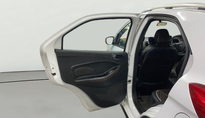 2018 Ford FREESTYLE TITANIUM 1.2 PETROL, Petrol, Manual, 73,353 km, LHS Rear Door