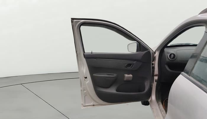 2016 Renault Kwid RXL, Petrol, Manual, 60,098 km, LHS Front Door