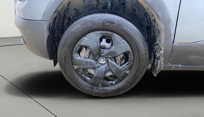 2022 Tata PUNCH ADVENTURE MT, Petrol, Manual, 78,505 km, Left Front Wheel