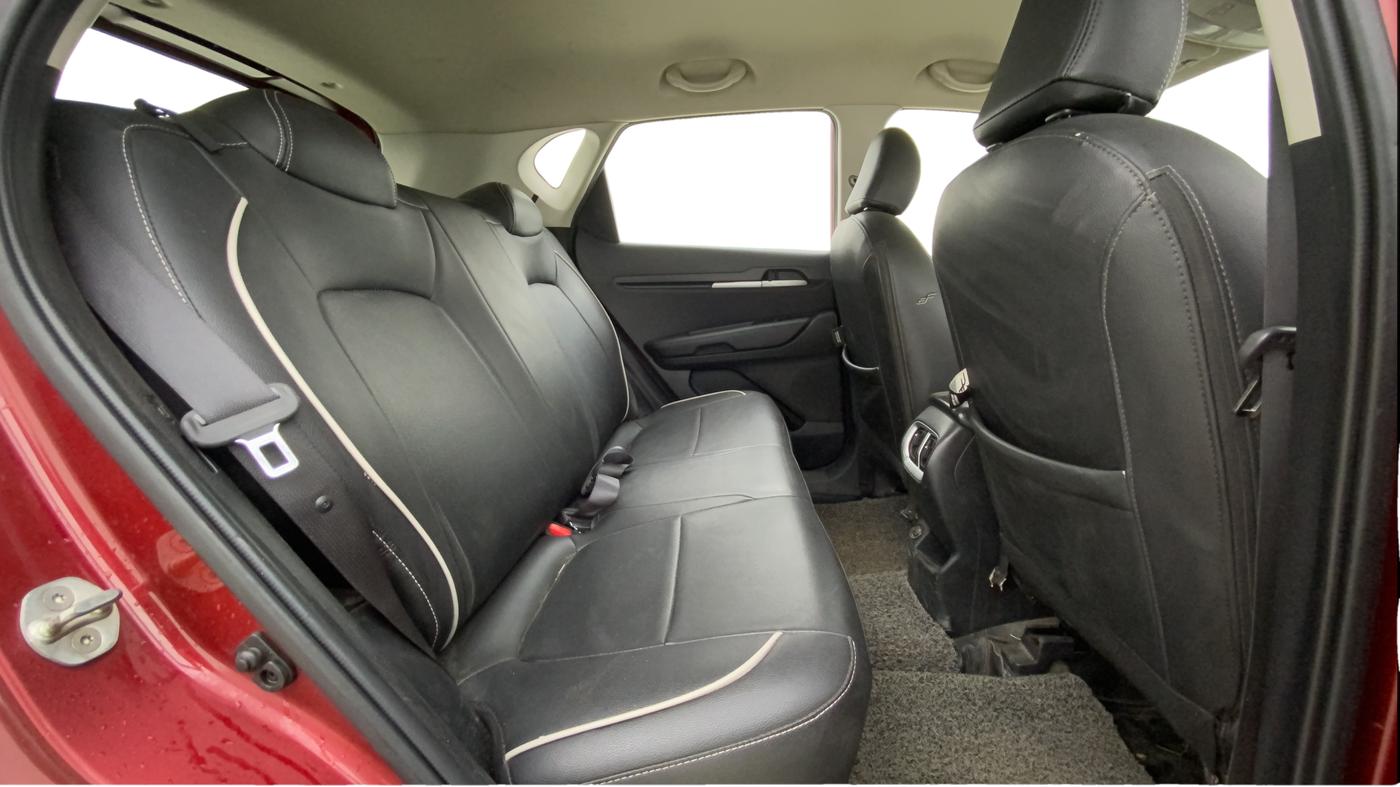 2020 KIA SONET HTK PLUS 1.2, Petrol, Manual, 61,916 km, Right Side Rear Door Cabin