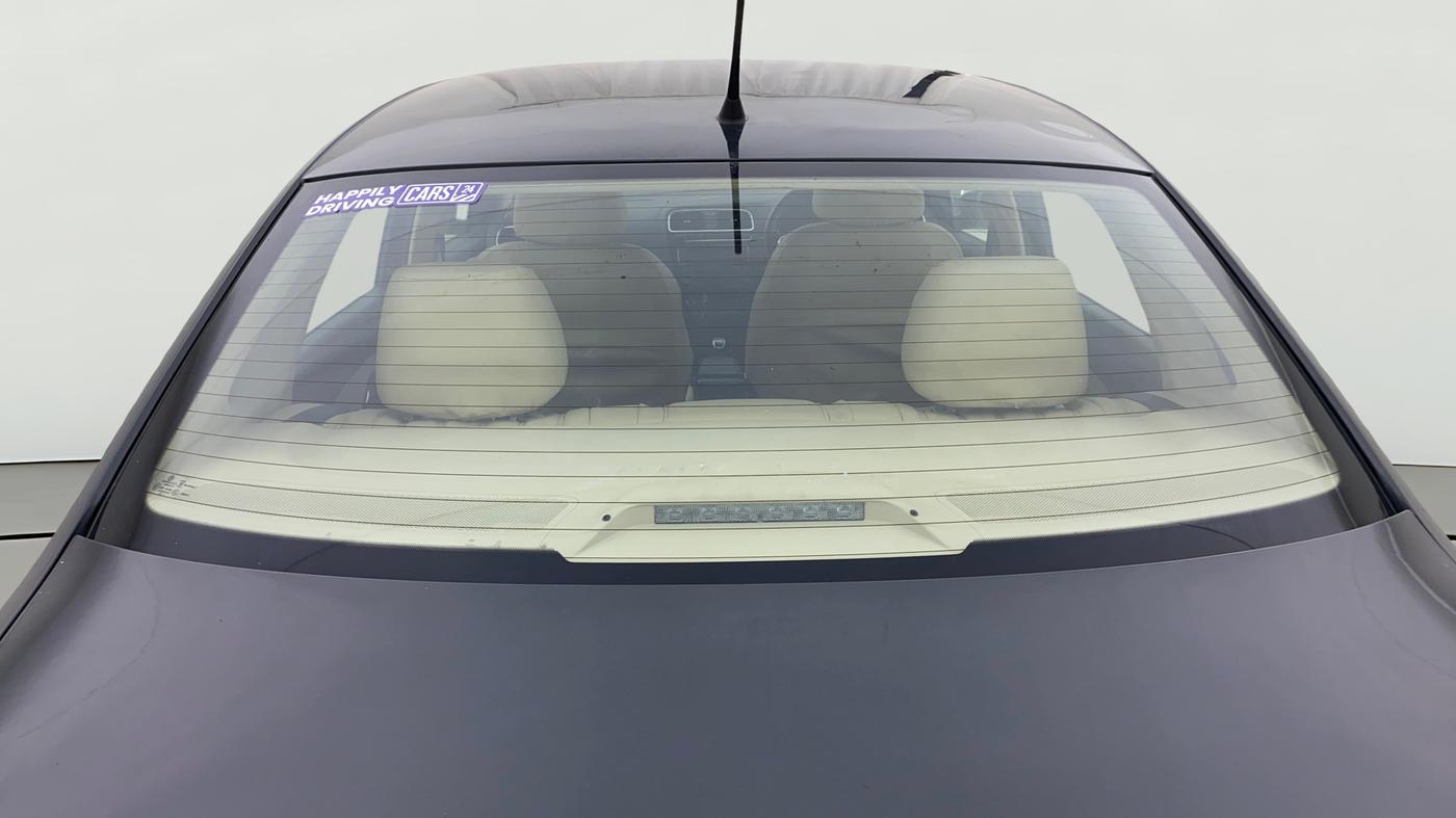 2020 Skoda Rapid 1.0 AMBITION TSI MT, Petrol, Manual, 82,390 km, Rear Windshield