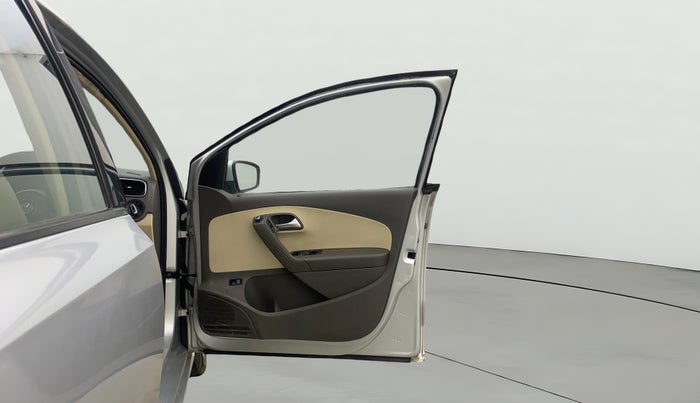 2014 Volkswagen Vento HIGHLINE PETROL AT, Petrol, Automatic, 1,05,011 km, RHS Front Door