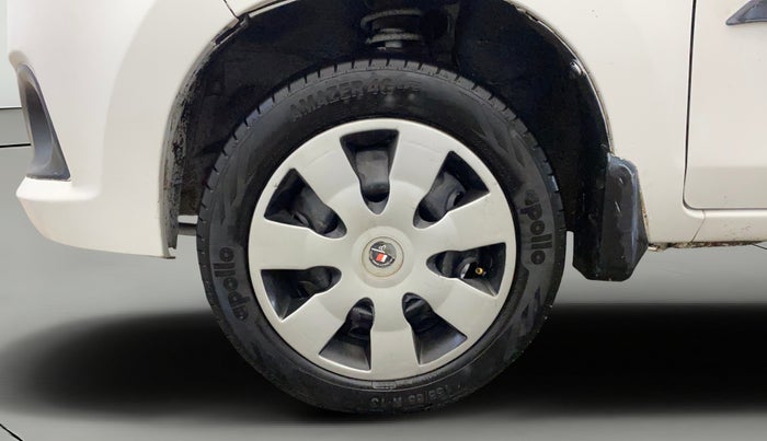 2016 Maruti Alto K10 VXI (O), Petrol, Manual, 97,123 km, Left Front Wheel
