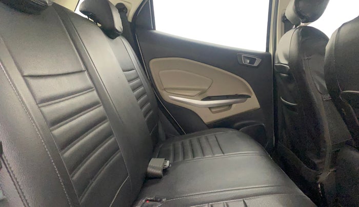 2020 Ford Ecosport TITANIUM 1.5L DIESEL, Diesel, Manual, 72,267 km, Right Side Rear Door Cabin