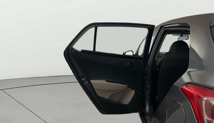 2017 Hyundai Grand i10 MAGNA AT 1.2 KAPPA VTVT, Petrol, Automatic, 68,959 km, LHS Rear Door