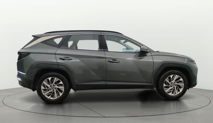 2024 Hyundai Tucson SIGNATURE 2.0 AT PETROL, Petrol, Automatic, 31,495 km, Right Side View