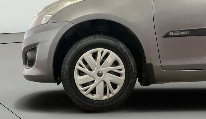 2014 Maruti Swift Dzire VXI, Petrol, Manual, 74,621 km, Left Front Wheel