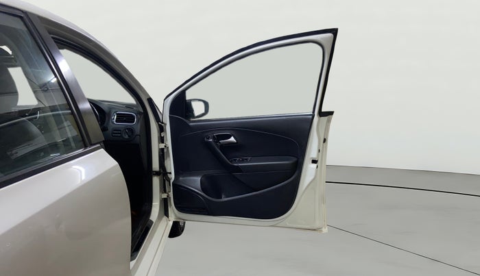 2017 Volkswagen Polo GT TSI AT, Petrol, Automatic, 66,278 km, RHS Front Door